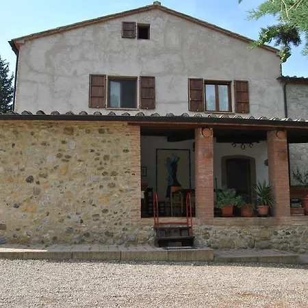 Farm stay Agriturismo Incanto Del Fiume Pomarance